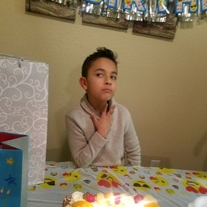 Meet your Posher, Jimenez